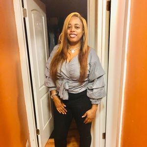 Meet your Posher, Jacintajacinta